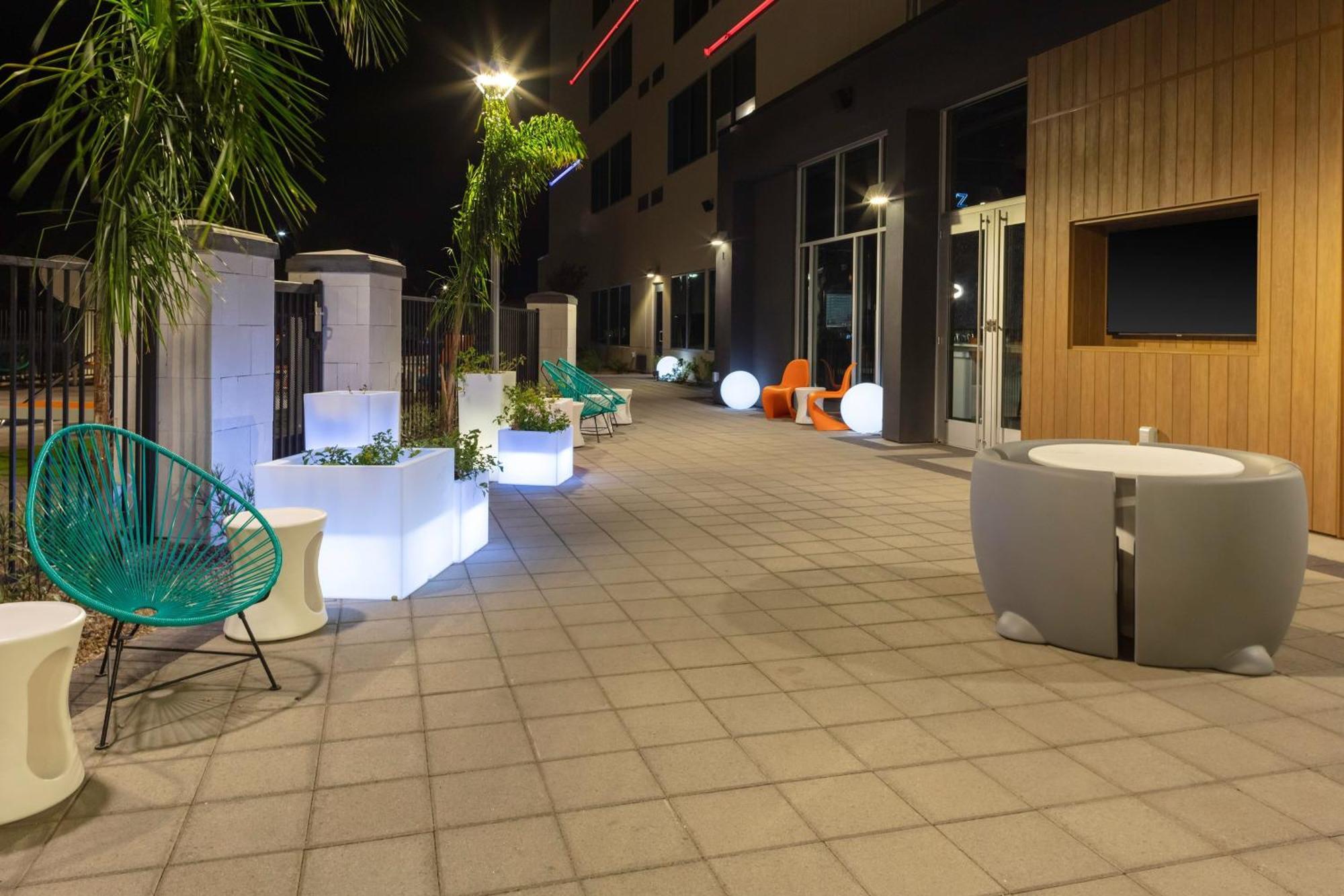 Hotel Aloft Glendale At Westgate Extérieur photo
